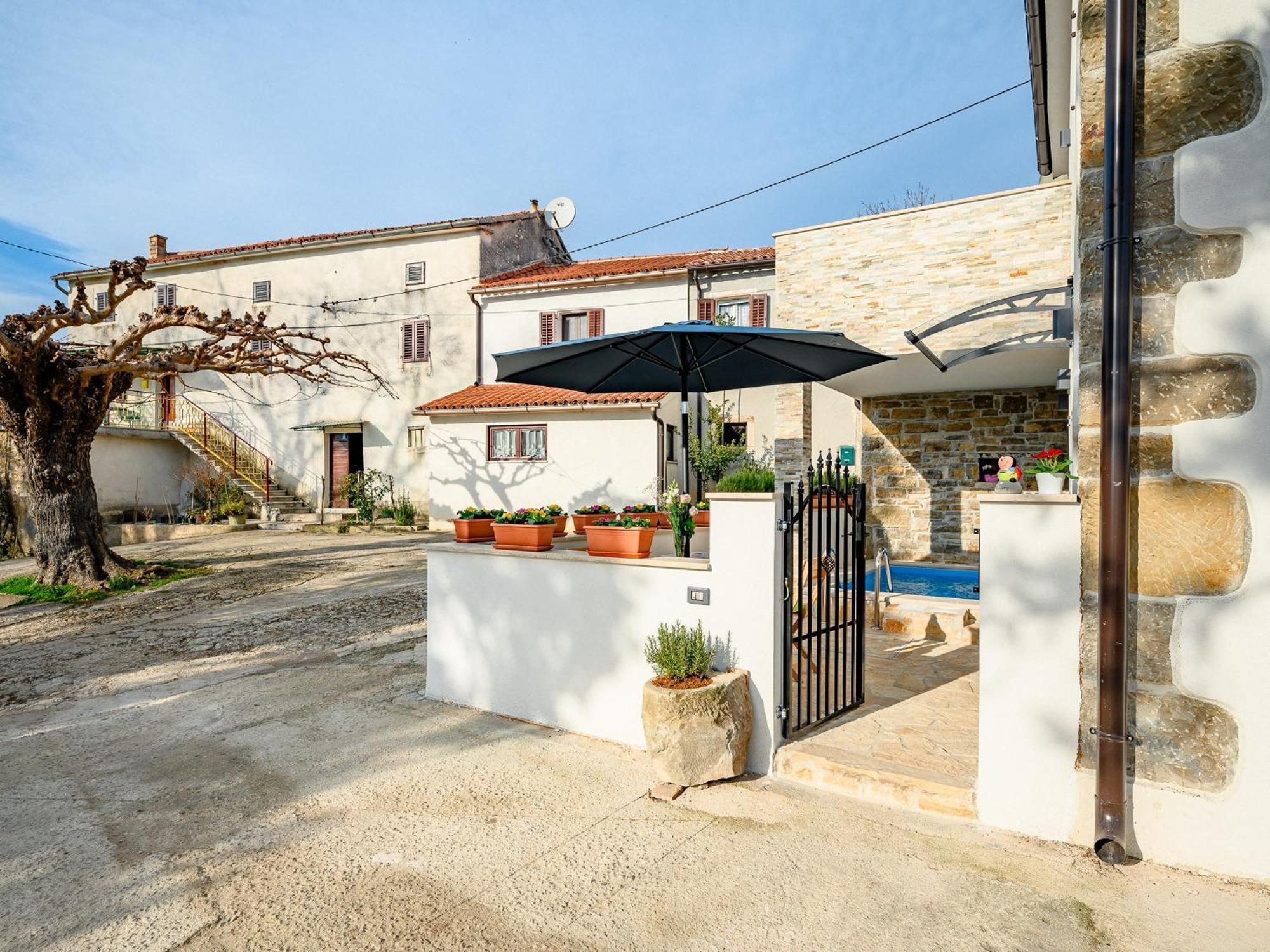 Casa Piccola Leona Villa Bijele Zemlje ภายนอก รูปภาพ